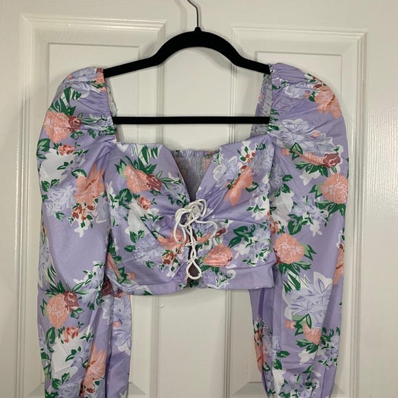 Floral long sleeve crop top - Picture 2 of 3